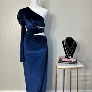 VELVET NAVY MAXI DRESS